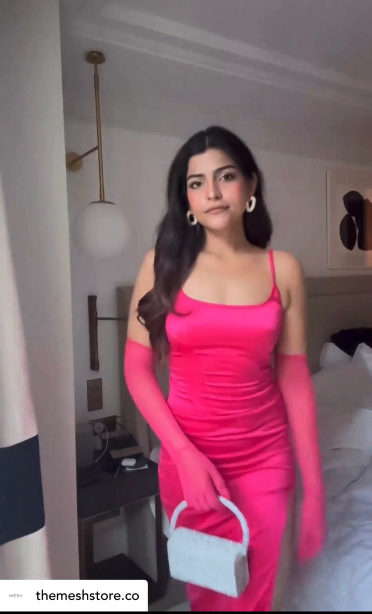 Spotlight Pink dress with gloves