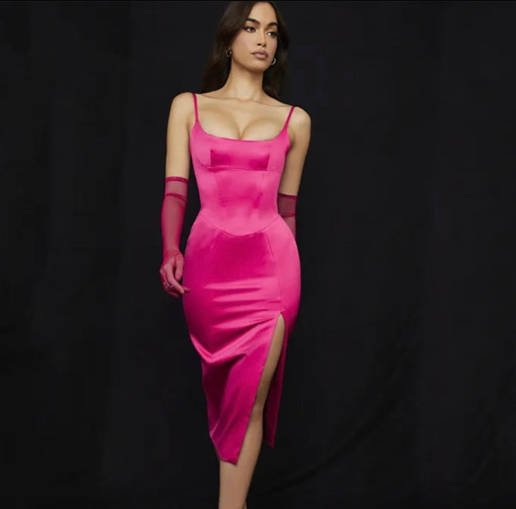 Spotlight Pink dress with gloves